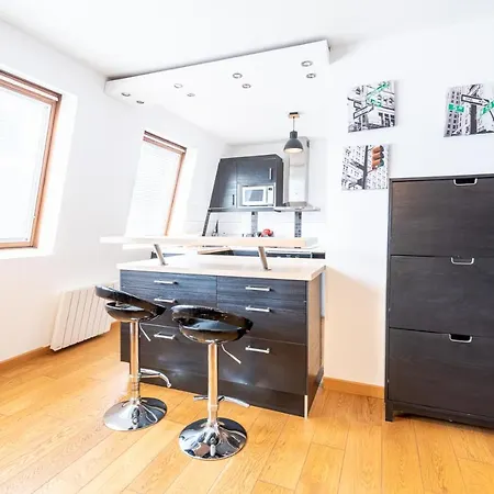 Apartment Sous Le Feu Des Projecteurs Tours